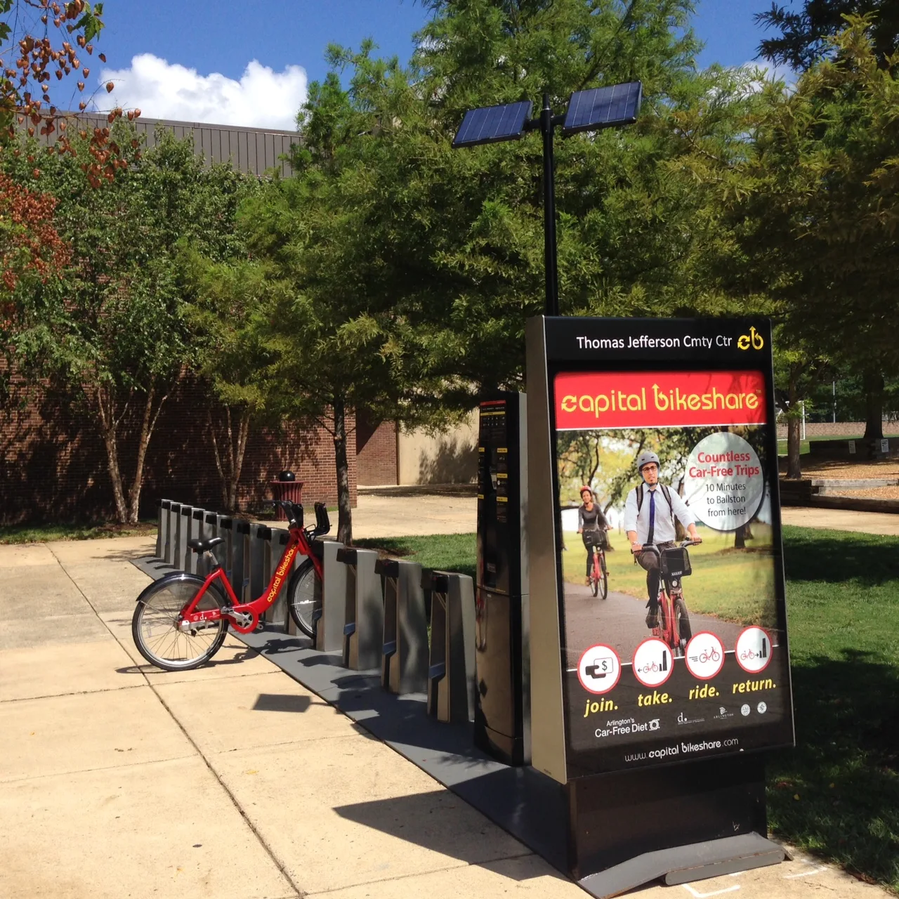 The Capital Bikeshare station outside the Thomas Jefferson Community Center on South Old Glebe Road, next to Jefferson Middle School.